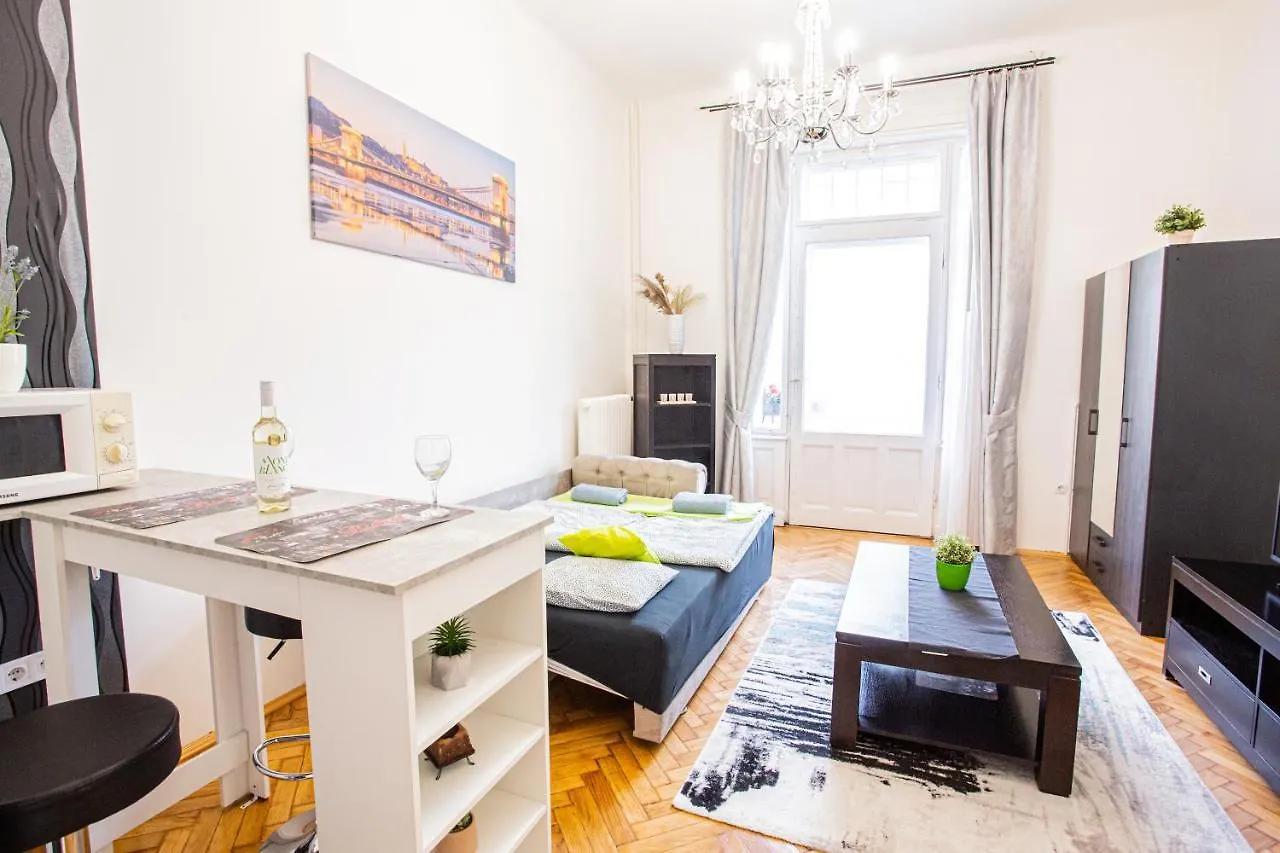 Apartment Vaci Street Studio Budapest Hungary